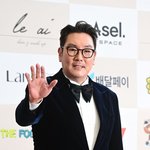 조진웅, 은퇴 선언…“<b>질책</b> 겸허히 수용, 배우 마침표” [전문]