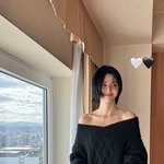 <b>권나라</b>, 완벽한 직각 어깨…몸매 자신감 불붙었네?