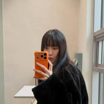 [<b>IS</b>하이컷] 색다른 비주얼...문가영, 앞머리로 완성한 시크+러블리...