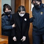 [군대] 진짜 김건희 <b>보단</b> 짭건희