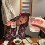 “사랑ㅎ”…<b>이주명</b>, 겨울밤 웃음 가득→꽃 한 송이로 전한 설렘