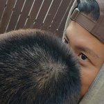 [팝업]공명, 동생 NCT <b>도영</b> 입대 응원..까까머리에 뽀뽀 “다치지말고...