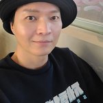 [<b>POP</b>이슈]신정환, 요식업 모델로 들썩하더니‥탁재훈과 8년만 재회...