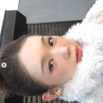 강민경, 당당한 올빽머리..얼짱 출신 다운 <b>각도</b>로 ‘미모’ 과시