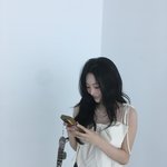 “겨울은 춥지만 좋아”…조이현, 고요한 미소→<b>청량</b> 무드 자극