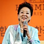 [<b>속보</b>] '영원한 한국의 엘리자베스 테일러' 김지미 별세…슬픔 잠긴...