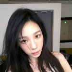 태연, 10년 전 사진이라고 해도 믿겠어…뱀파이어 <b>미모</b>