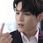 [추천선플만] 얼굴<b>황제</b>가 돌아온다 긴장해라