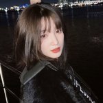 이혼 율희, 성장통 고백 “심리적으로 힘든 상태, 떠나지 않는 내...