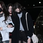 하츠투하츠 지우, 수줍게 출국 [포토엔<b>HD</b>]