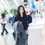 예리(김예림), ‘걷기만 해도 런웨이 <b>예림</b>이’ (인천공항 출국)...