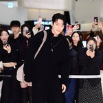 김우빈 ‘새신랑 등장에 쇼핑몰이 들썩 들썩’ [<b>MK</b>포토]