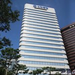 [드루와] [단독] 신한은행, 희망퇴직 접수...만 40세부터 받는다