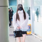 다 가려도 장원영이네