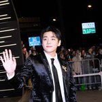 [현장포토] "<b>대륙</b>이 들썩!"...재찬, 조각의 팬서비스