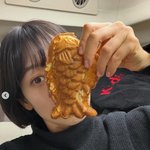 '아들맘' <b>박신혜</b>, 붕어빵으로 가려진 얼굴…팬들 "얼굴 크기 실화냐"