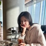 '36세' <b>이주빈</b>, '1살 연상 남배우' 앞두더니 분위기 있어졌네…고급美...