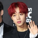 우리 엄마 박지훈 뭐가 잘생겨 <b>이럼</b>