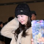 [모두드루와] <b>윤아</b> ‘폰에 담고 싶은 예쁨’[포토엔HD]