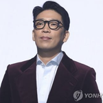 <b>MC</b>몽, ‘논란’ 박나래·조세호 옹호 글 내렸다…숨지 말라더니....