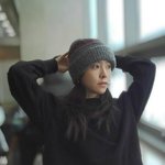 한지민, 한겨울 스키장 데이트…<b>민낯</b>도 예뻐