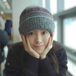 한지민 미모, 스키장 눈밭보다 더 눈부시네 [<b>IS</b>하이컷]