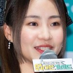 이 와중에 '술파티 사진' 공개…누리꾼 반응 갈렸다 [<b>RE</b>:스타]