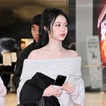 하츠투하츠 이안 ‘예쁜 <b>일자</b> 쇄골 자랑하며’[포토엔HD]