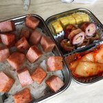<b>도시락</b> 쌌는데 별로래..