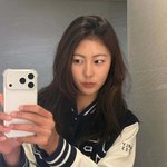 송종국 딸’ 송지아, 계약서에 <b>사인</b>했다…프로골퍼 첫발