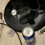 개백수의 <b>방구석</b>