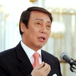 ‘전원일기’ 박윤배, 폐섬유증 <b>투병</b> 끝에 하늘로…그리울 ‘응삼이’의...