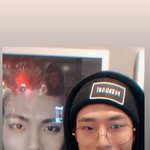 투병 차현승, 故 종현 향한 그리움…흑백 필터 속 국화 다섯 <b>송이</b>