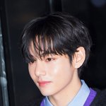 브랜드 행사 <b>참석</b>한 셋 다 얼굴 무슨 일이야