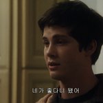 사람들사이에서 도망쳐서 이제 <b>안식</b>할수있어서 너무행복하다