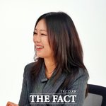 [강일홍의 인터뷰] '트로트 핵<b>진주</b>' 박혜신, "콘서트 몰입땐...