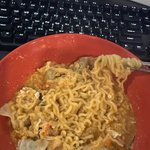 피방 알바 <b>라면</b> 개맛없게 끓여줌 ㅠ...
