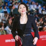 "나답게 살고파"… 배우 윤석화, 뇌종양 투병 끝 별세 '향년...