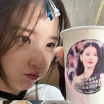 아이유, 절친 강한나 분식차 인증…<b>호칭</b>=보조개 공주님 [해시태그]