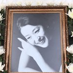 <b>배우</b> 윤석화, 뇌종양 투병 끝 별세...향년 69세