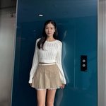 뼈말라 된 안은진, 살 더 빠져버렸다…<b>엘리베이터</b> 버튼보다 얇아질라