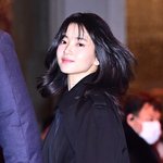 [현장포토] "<b>한밤</b>을 밝힌다"…김태리, 청순 교과서