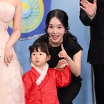 [포토] <b>이정현</b>, 사랑하는 딸과 함께