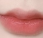 [댓글부탁해] 나 입술 <b>비대칭</b> 심하냐