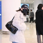 <b>웬디</b>, 러블리하게 입국 [포토엔HD]