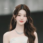 화장 못하는 애들 눈 화장만이라도 <b>연습</b>하셈