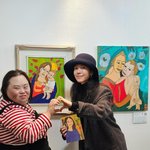 ‘우블’ 인연 정은혜 개인전 <b>관람</b>..결혼식 참석 이어 예쁜 우애