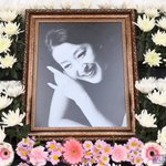 [포토+] '1세대 연극 스타' <b>윤석화</b>, 향년 69세를 일기로 별세