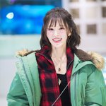 레드벨벳 웬디, ‘슬기랑 같이 왔어요!’ (웬디의 영<b>스트리트</b> 출근길)