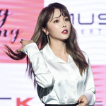 [단독]'주사이모’ 게이트, 왜 홍진영 머리채까지 잡혔나..인증샷에 ”<b>친분</b>無”